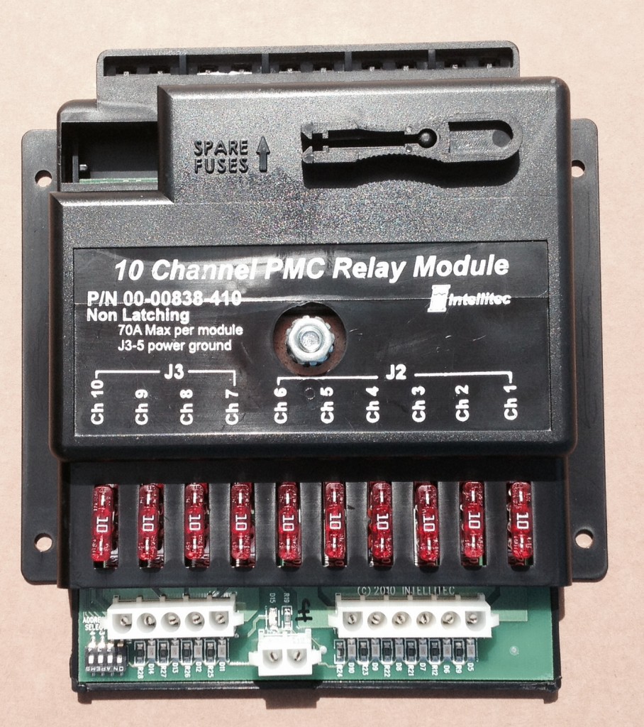 Модуль 12 равен. Реле дискретных сигналов в телемеханике. 12 Trailer Control Module 10к-16987. Output Control Module. Energy Control Module sa140001.